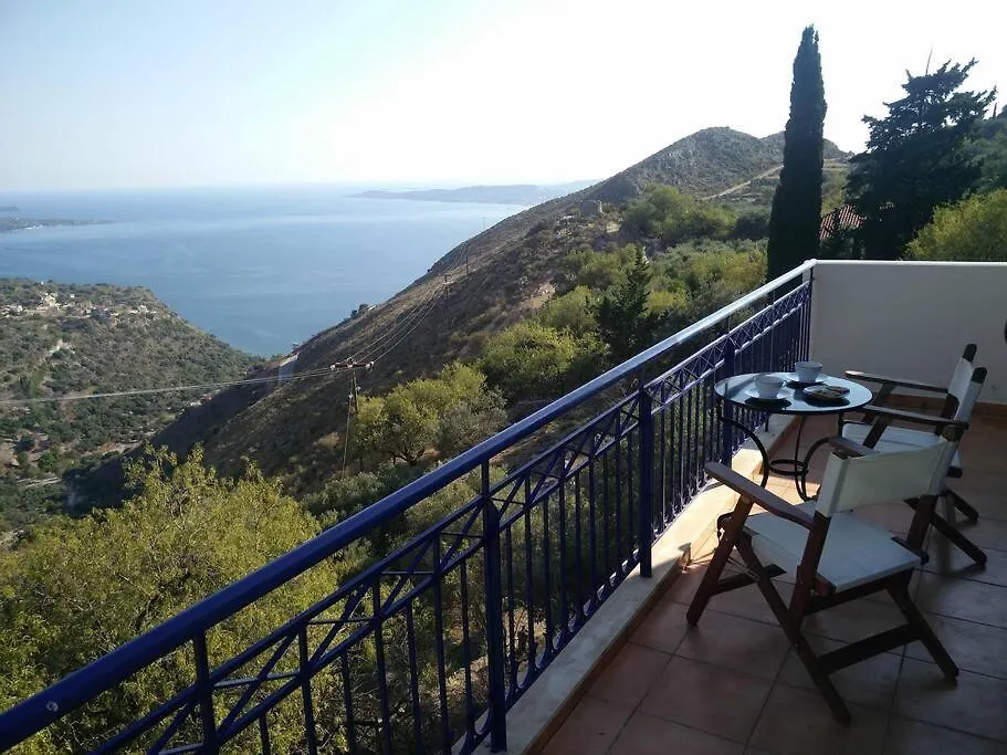 Traditional Sea View Vacation Home In Kourouklata Farsa