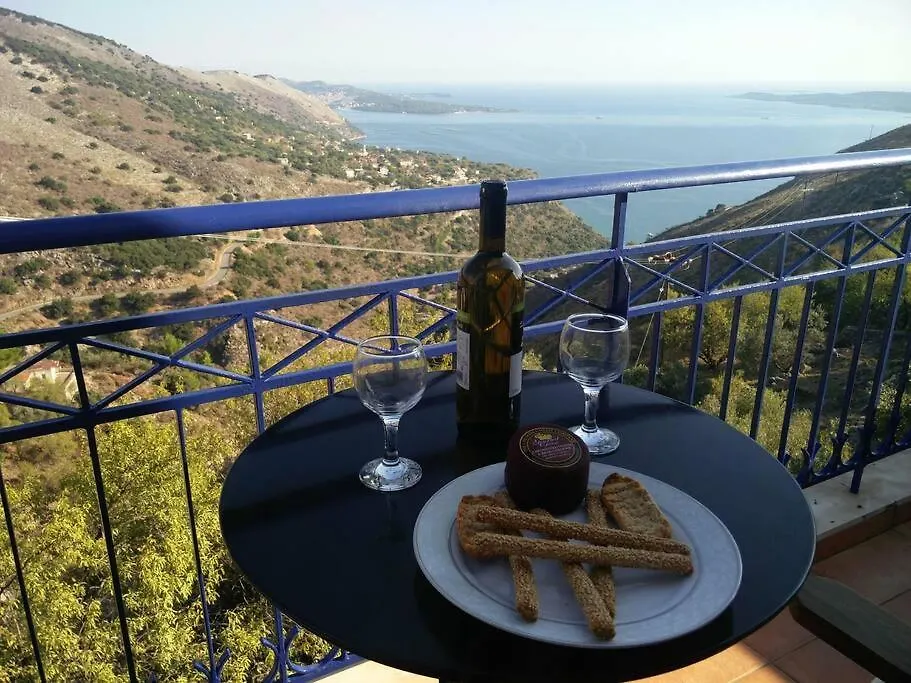 Traditional Sea View Vacation Home In Kourouklata Farsa