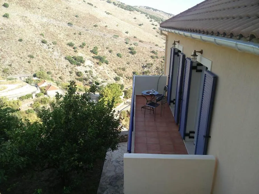 Holiday home Traditional Sea View Vacation Home In Kourouklata Farsa Greece